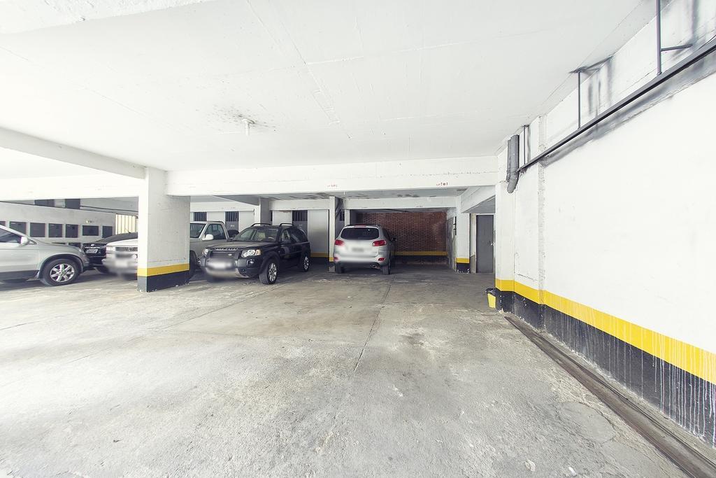 Otimo Apto Amplo, Claro E Arejado Proximo Expominas